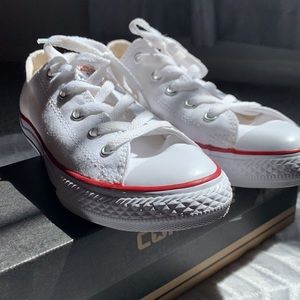 White converse
